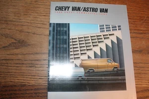 1988 Chevrolet Van and Astro Van Brochure, all models, 9x11, 24 pages beautiful - Picture 1 of 2