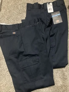 -NEW LOT Of 2- Dickies Workwear Cargo Pants Relaxed Fit Straight Leg Size 44x32 - Picture 1 of 13