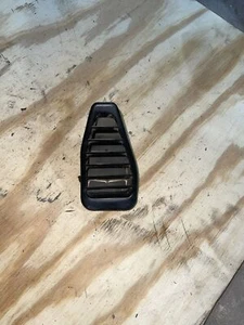 84-89 Nissan 300zx Z31 puerta jamba tablero ventilaciones conducto de aire izquierda derecha - Imagen 1 de 8