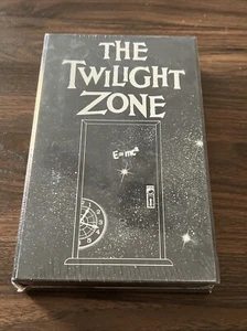 The Twilight Zone Vhs 1988 Sealed Vintage Tape CBS Video Library Movie Vtg Look - Picture 1 of 5