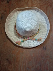 straw hat for women - Picture 1 of 3