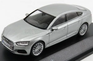 Spark-Modell 1/43 Audi A5 Sportback 4-Türer 2016 silber Florett 5011605031 - Bild 1 von 6