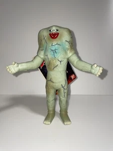 USED B711 Ultra Monster Series EX Jamilar With Tag RARE Ultraman - Picture 1 of 10