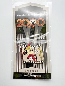 Disney Store Countdown to the Millennium #4 Mickey and the Beanstalk 1947 Pin - Picture 1 of 4