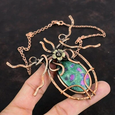 Elegante collar de flores envuelto en alambre de cadena de piedras preciosas fucsita de rubí de cobre joyería Foto 1 de 4