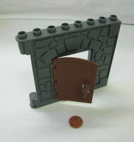 LEGO Duplo GRAY WALL w/ DOOR OPENING 1x8x8 KNIGHT'S CASTLE Building Part #4777