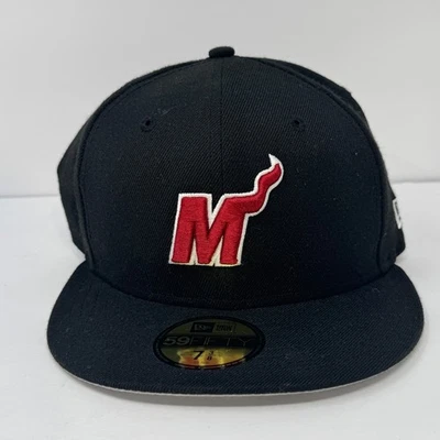 Gorra ajustada MIAMI HEAT NEW ERA 59FIFTY negra/roja 7 3/8 bordada 100 % lana Foto 1 de 4