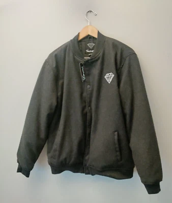 Chaqueta Universitaria Diamond Supply Co Grande Para Hombre Gris Botón a Presión Forrada Aislada Foto 1 de 4