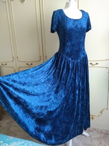 vintage nightingales dresses