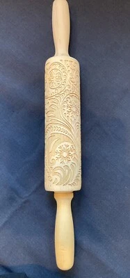 Rodillo de estampado de Navidad. Foto 1 de 3