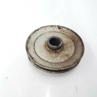 John Deere M131814 Poulie