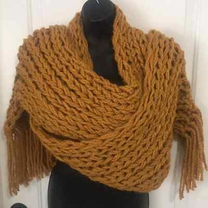 Giant Hand Knit chunky Yellow colored scarf and matching headband - Picture 1 of 6
