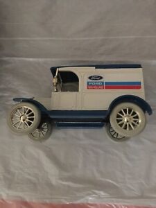 Vintage ERTL 1917 replica ford model t new holland diecast coin piggy bank