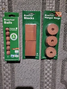 Zedern Frischblöcke, Kugeln, Aufhängerringe Sortiment Wertpaket, Neu! - Bild 1 von 2