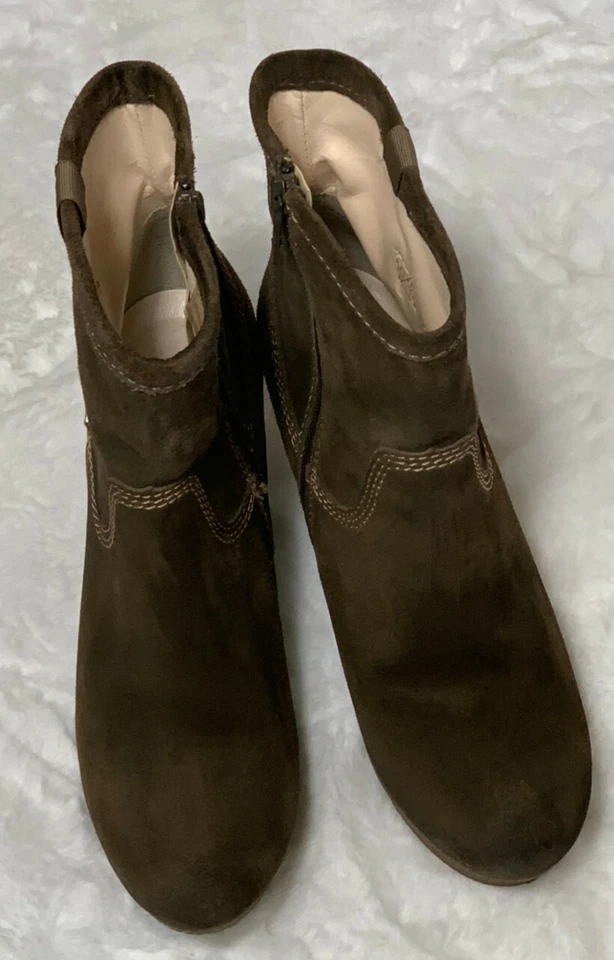 Diesel Jessy 女式踝厚底楔形靴,尺寸 7 EU 38 — 第 1/4 张图片