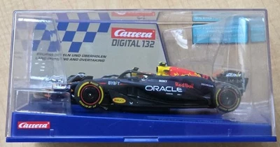 Carrera 32047 Red Bull Racing RB20 C' Perez #11 atualizado alimentado por kit Racing - Imagem 1 de 4