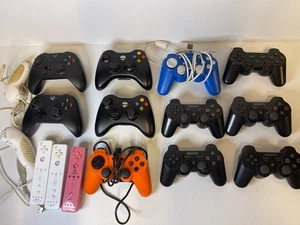 ✅ Paquete de controladores PlayStation 3, XBOX 360, One, Wii, PS2 - Para piezas/reparación - Imagen 1 de 2