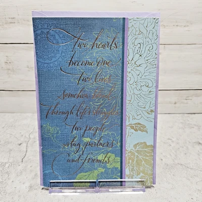 Tarjeta de felicitación de aniversario Hallmark 6x8 dos corazones azul dorado floral destinada a ser Foto 1 de 4