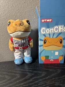 Bad Bunny El Sapo Concho Pelotero Plüsch - PR Baseball Edition - Neu mit Karton - Bild 1 von 6