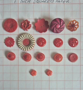 Vintage Buttons Shades of RED, Vintage Flower/Floral Design Mixed Buttons #31 - Picture 1 of 10