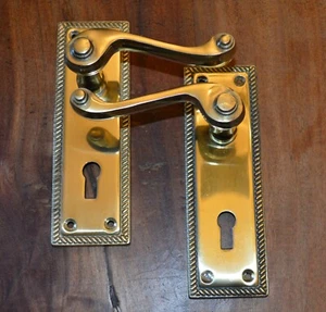 Polished Brass Plated Finish Georgian Scroll Door Handles With Keyhole (JG111) - Picture 1 of 2