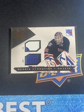 2010-11 Panini Luxury Suite Henrik Lundqvist Stick Jersey /100 - Patch Cup SP
