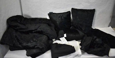 Hallmart Collectibles 7 Piece Queen Size Comforter Set Black Bedding w Throws - Image 1 of 4