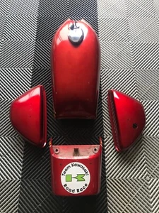 Kawasaki 400 KH, S3, komplettes Karosserie-Set, Tankdeckel mit Schlüssel. - Bild 1 von 14