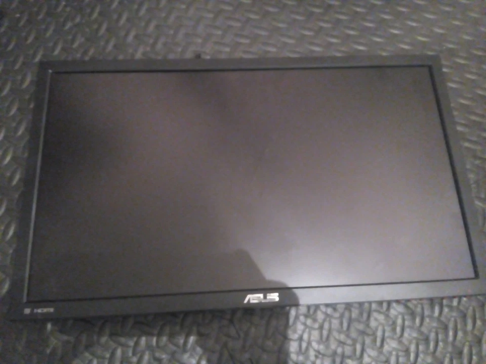 ASUS VP247QG 23.6" Full HD 1080p LED Monitor 75Hz 1ms - No Mount Piece/Box - Image 1 of 4