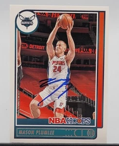 CARTA BASKET MASON PLUMLEE FIRMATA 2021-22 PANINI NBA HOOPS #165 CALABRONI - Foto 1 di 1