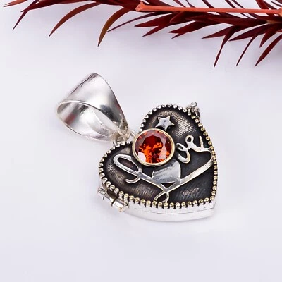 Red Garnet Gemstone Handmade Poison Pendant.925  Silver poison Hart Shap pendant - Image 1 of 4