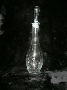 Glass Decanter Clear with Etched Flowers Elegant Design - Picture 1 of 10