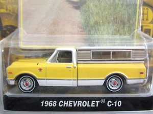 GREENLIGHT SE - COUNTY ROADS - 1968 CHEVROLET C-10 FLEETSIDE PICKUP TRUCK - 1/64 - Picture 1 of 20
