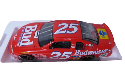 Ricky Craven #25 Budweiser Monte Carlo 1/18 Scale Prestige Series 1997 ERTL - Image 1 of 4