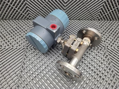 Vortex Foxboro Flow Meter E83-L-01S10SIT-A, 10.5-50 VDC, Material 316SS - Image 1 of 4