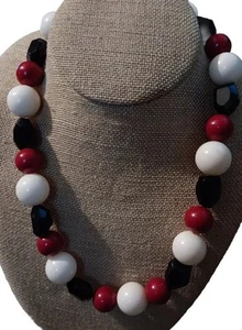 Vintage Bead Necklace Blue  Red White Acrylic Bubble Gum Beaded Necklace 20 Inch - Picture 1 of 6