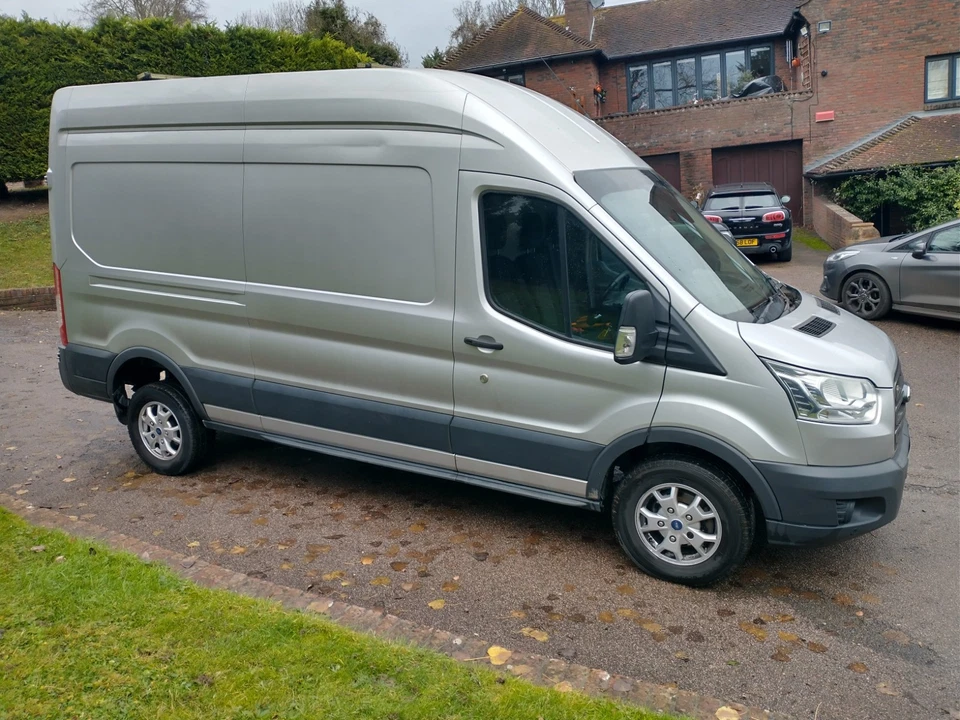 2017 Ford Transit 2.0 350 RWD L3 H3 Euro 6 Panel Van Manual - Image 1 of 4
