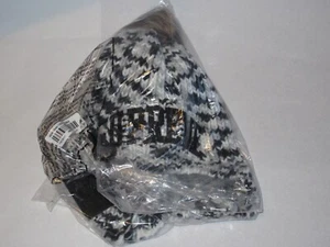Supreme x New Era Toboggen Beanie Black / White Winter Hat Cap NEW! F/W 2022 - Picture 1 of 4