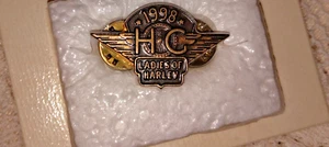 HOG Spilla bavero moto donna di Harley 1998 Davidson USA - Foto 1 di 2