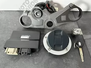 Suzuki GSXR 1000 2014 Lockset Ignition ECU Key Top Yoke 22774 Miles 2009-2016 - Picture 1 of 24