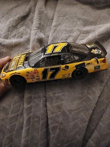 1/24 Team Caliber Owners #17 Matt Kenseth 24V/DeWalt 2000 Ford Taurus LNIB - Picture 1 of 1