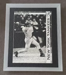 DEREK JETER LUCITE BASEBALL LASER CUT PLAQUE WALL ART 8x10 NEW YORK YANKEES NEW - Picture 1 of 3