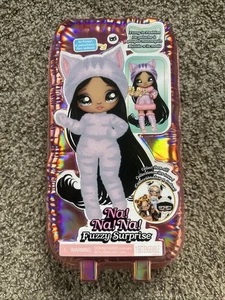 Na! Na! Na! Fuzzy Surprise Zebra Girl Series 1 With Fuzzy Outfit And Accessories - Picture 1 of 3