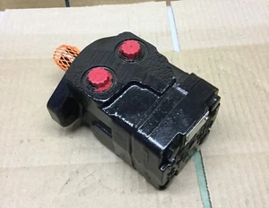 WHITE 200080A1002AAAAA HYDRAULIC MOTOR ROLLER STATOR NEW  - Picture 1 of 3