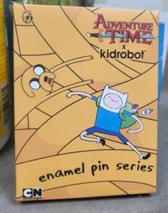 Adventure Time x Kid Robot Esmalte Pin Serie Caja Ciega - Imagen 1 de 2