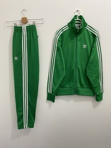 adidas verde con blanco