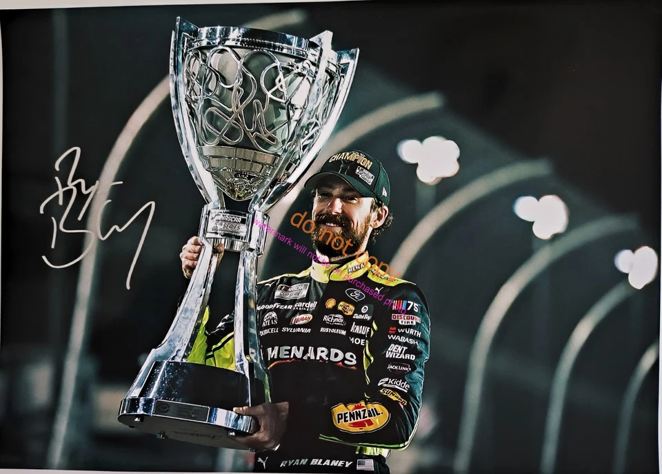 Foto firmada autografiada por Ryan Blaney Foto 1 de 1