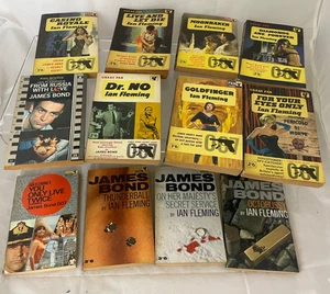 12 x James Bond Pan Paperback Books - Ian Fleming - 007. 1960's - Picture 1 of 23