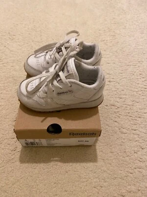 REEBOK CLASSIC COURO Infantil Branco/Goma V69626 Tamanho 6 - Imagem 1 de 4