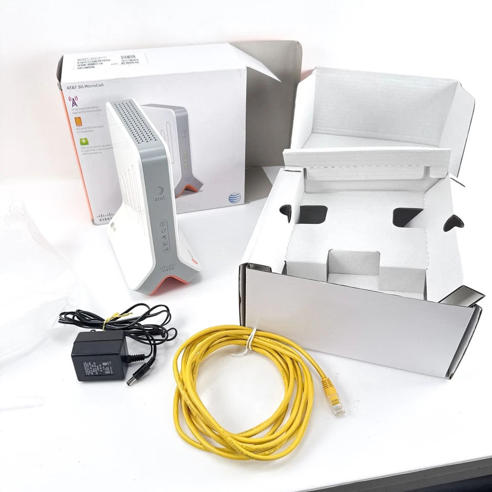 Signal booster AT&T 3G Microcell Wireless  Amplifier - DPH153 - Image 1 of 4